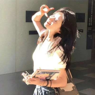 念念不忘暮云间